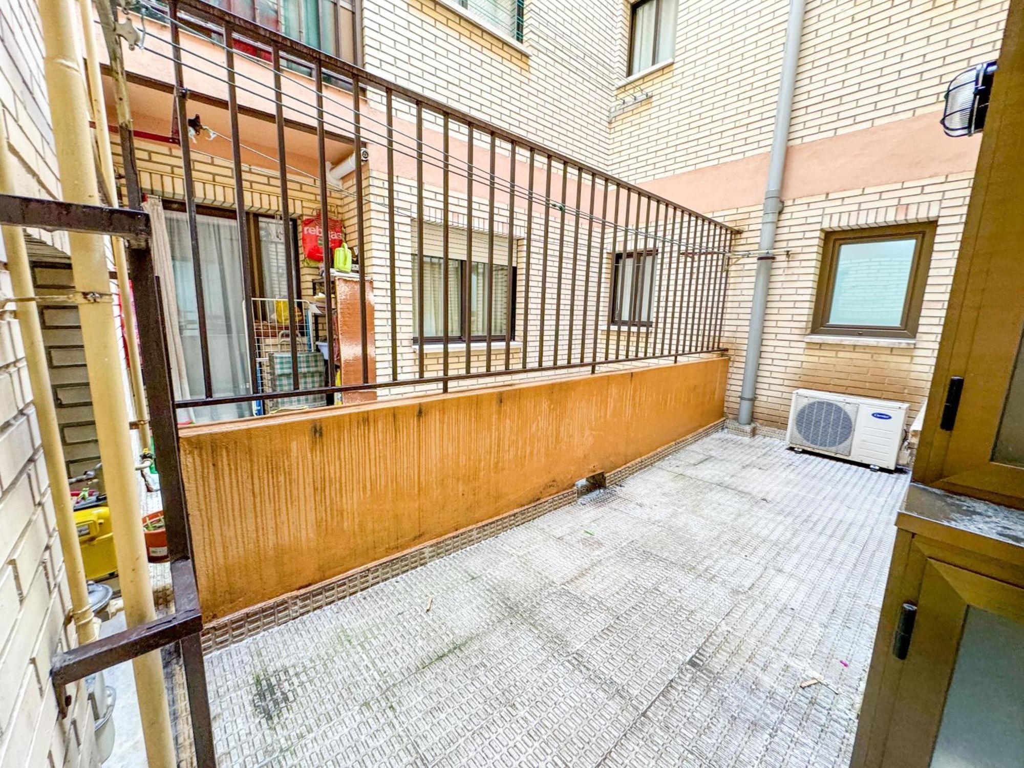 El Lago Del Pilar Comotucasa Zaragoza Dış mekan fotoğraf